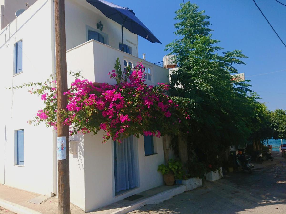 ~~ Sea Breeze Covered House ~~ Мохлос Экстерьер фото